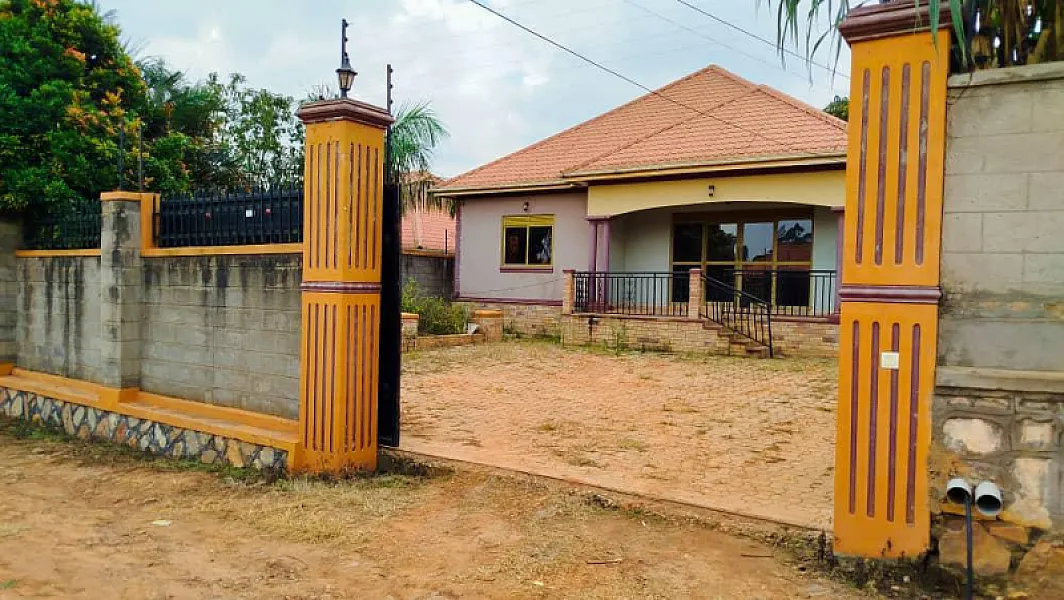 Mortgage for sale in Jinja-Misindye 